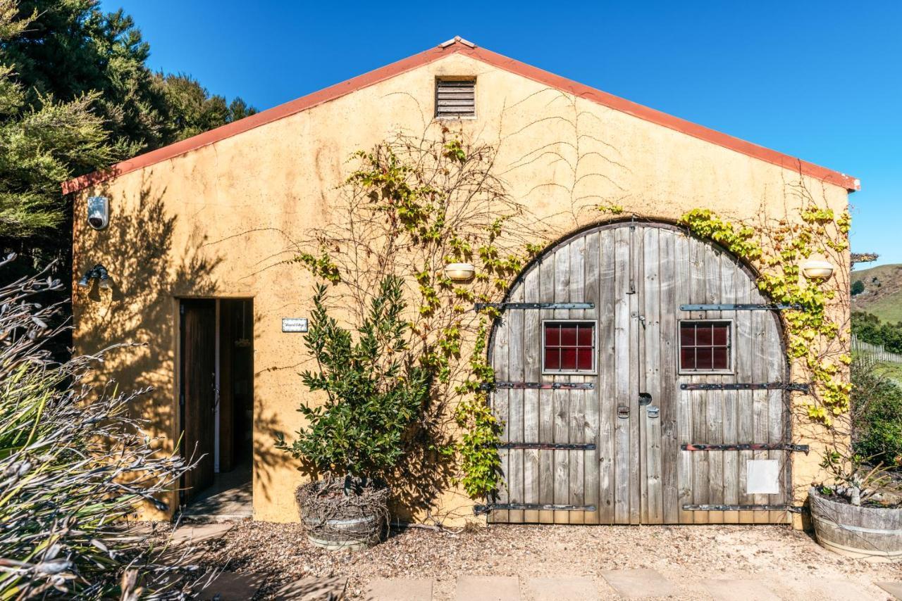 The Vineyard Cottage - Stay Waiheke Onetangi ภายนอก รูปภาพ